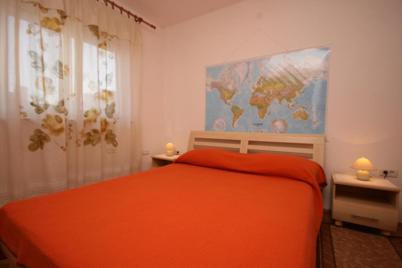 Apartments With Wifi Pula - 6987 외부 사진